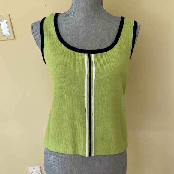 St. John Sport Jacket - Picture 8 of 15